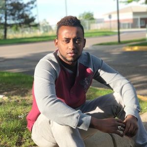 Meet your Posher, Abdiayle